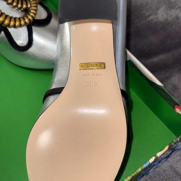 Silver gold Gucci Raso seta heels - Picture 7 of 7